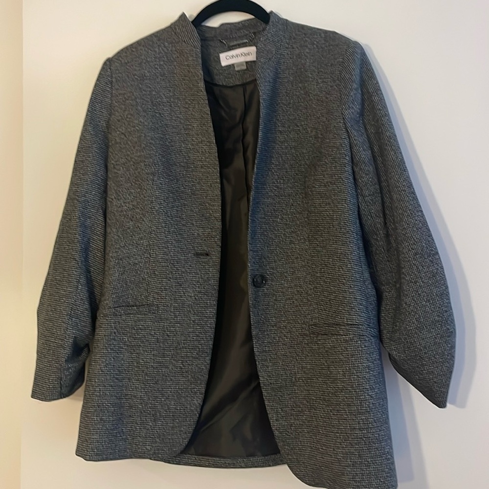 Calvin Klein Grey Blazer (Size 6)